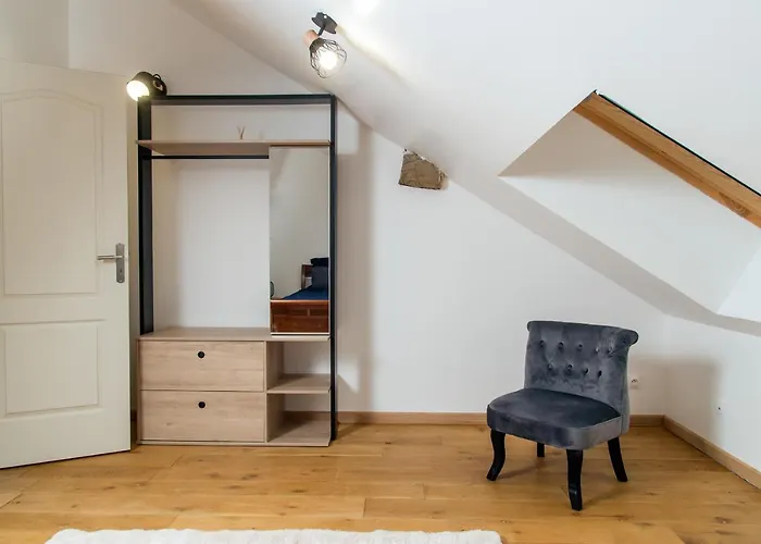 Duplex De 80M2 Dans Un Village De Caractere !